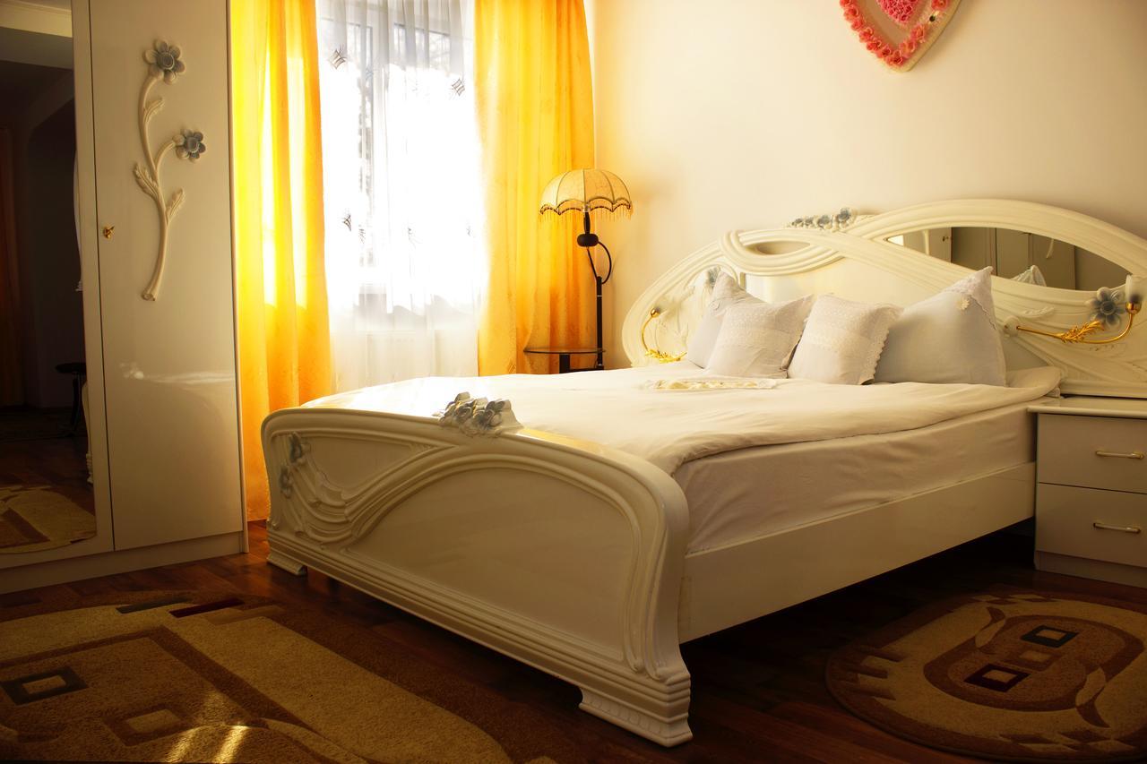 Hotel Confort Drochia Exterior foto