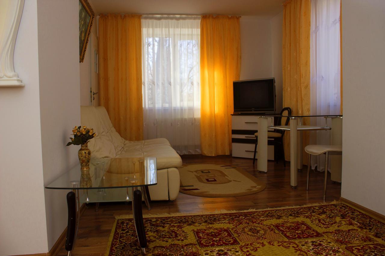 Hotel Confort Drochia Exterior foto